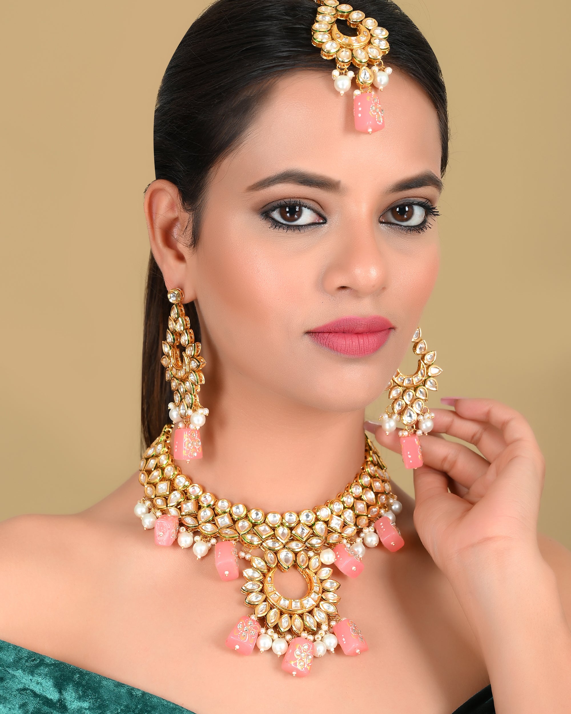 Buy Maalyaa (Brand of Kalyani Covering) Pink color Brass Kundan Full Bridal  Set for women and Girls / Bridal women. at